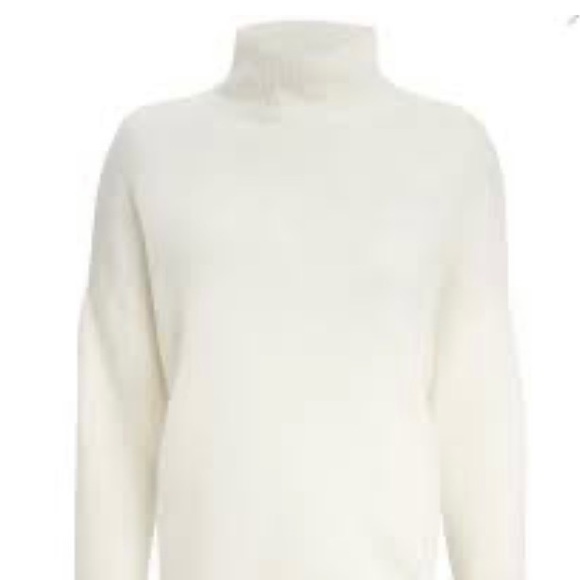 GAP Slouchy Turtleneck Sweater NWOT - Picture 4 of 8